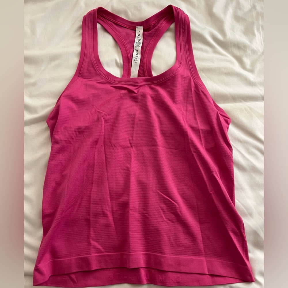 Lululemon Swiftly Tech Tank - image 1